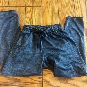 Men's grey medium loose Under Armour pants